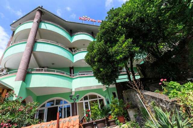 Отель Hotel Hoti Улцинь-34